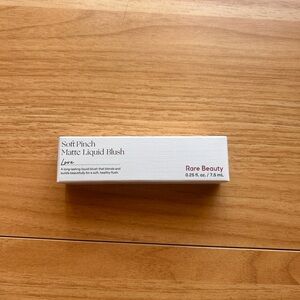 Rare Beauty soft pinch matte liquid blush Love